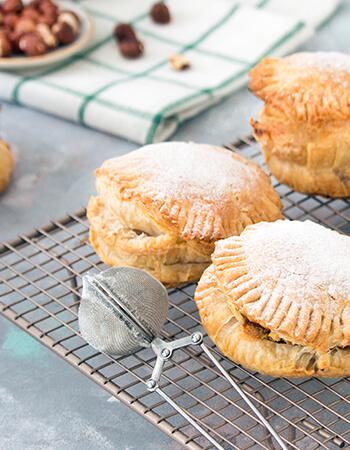 How to Make Peanut Butter Banana Dessert <br> Dessert Making at Home with Puff Pastry