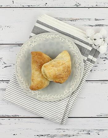 Pınar Puff Pastry Calzone Pizza