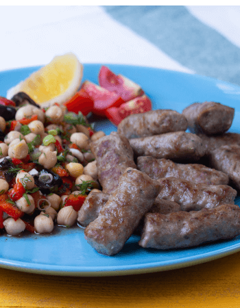 How to Make Tekirdağ Meatballs and Roasted Pepper Chickpea Salad <br> Easy Recipes