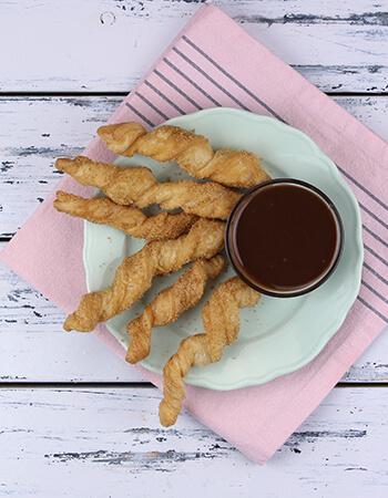 How to Make Chocolate Pastry Twists