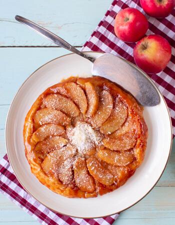 How to Make Tarte Tatin with Puff Pastry <br> Homemade Apple Tarte Tatin Recipe